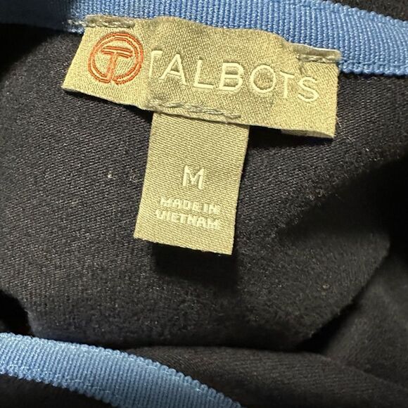 Talbots Women's Vest Navy Blue. Front zip vest with pockets Size M - Picture 5 of 6